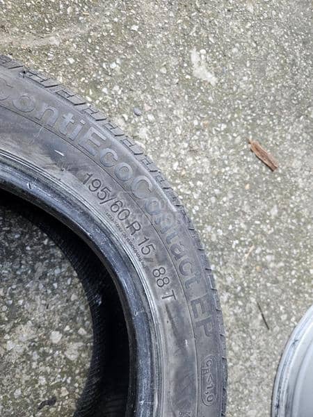 Continental 195/60 R15 Letnja