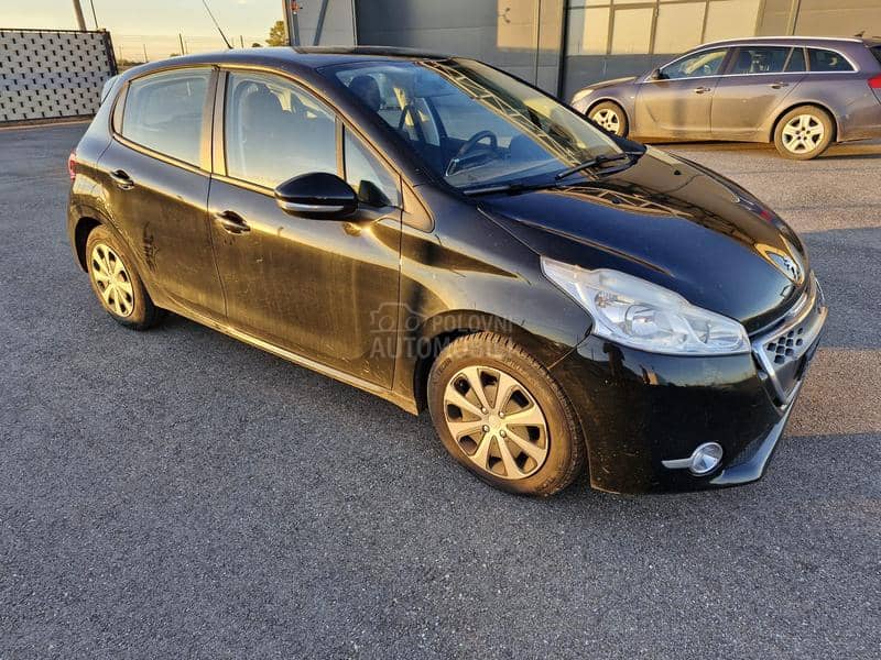 Peugeot 208 1.4 HDI Allure Matik