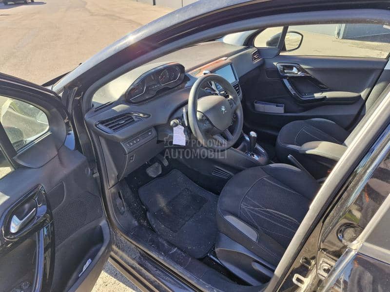 Peugeot 208 1.4 HDI Allure Matik