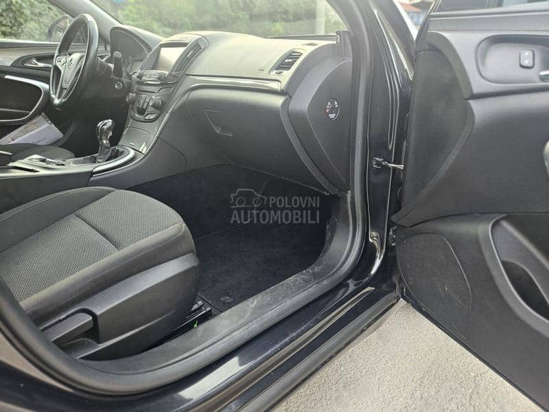 Opel Insignia 2.0 D