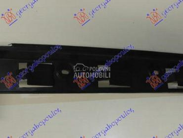 NOSAC ZADNJEG BRANIKA PLASTICN za Volkswagen Bora od 1998. do 2005. god.
