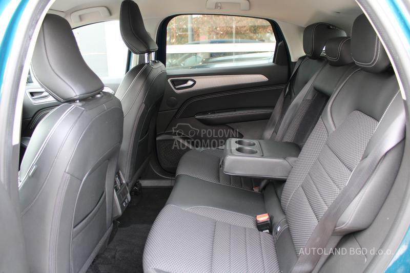 Renault Megane Conquest 1.3 tCe Hybrid EDC