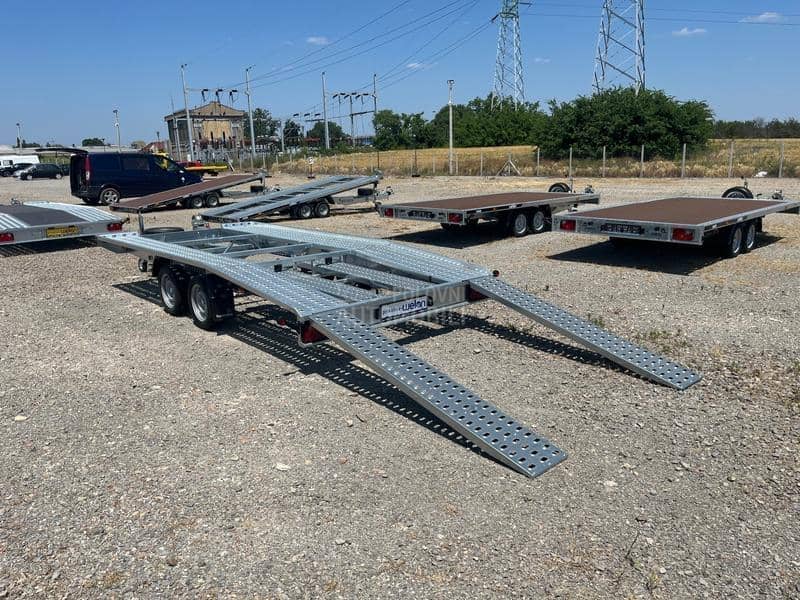 Nova REBEL 4.5m 2,7t zakosena