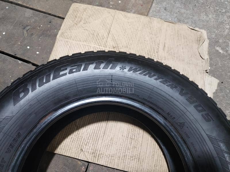 Yokohama 195/80 R15 Zimska