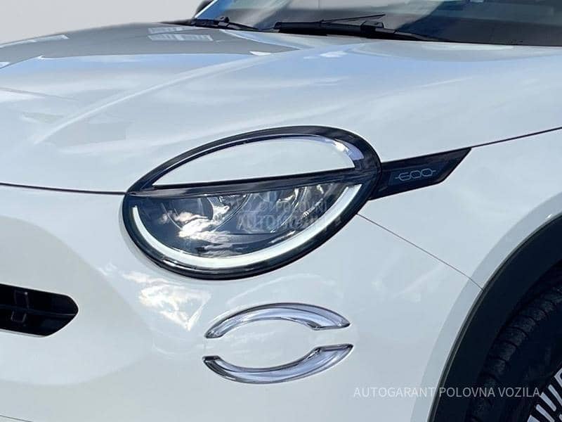 Fiat 600 1.2 DCT BASE PLUS