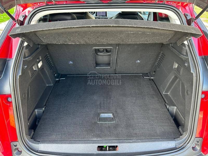 Peugeot 3008 1.2 VTi Led Kam 360