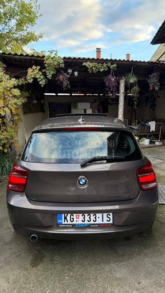 BMW 118 