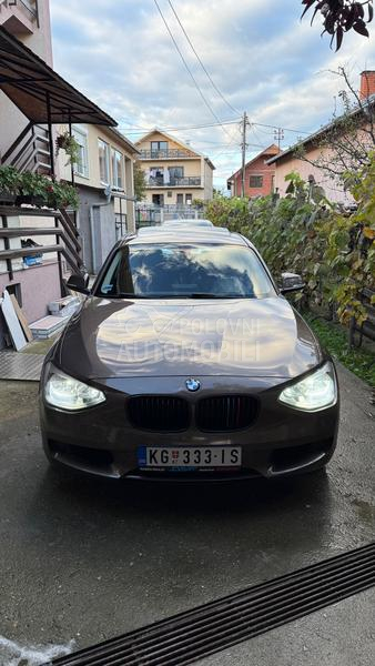 BMW 118 