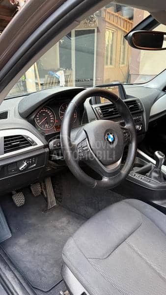 BMW 118 