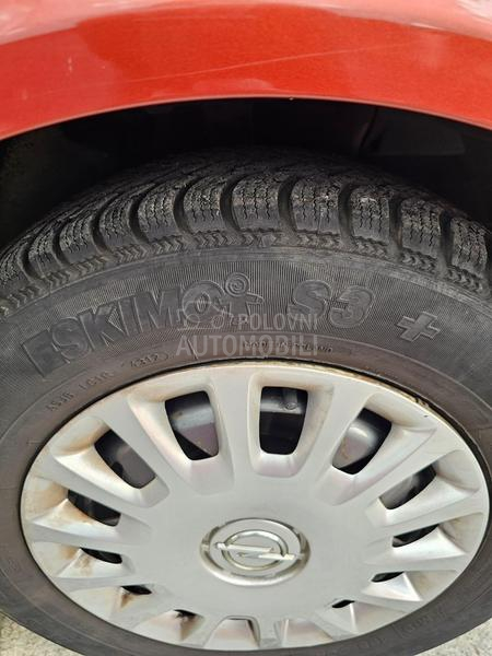 Opel Corsa D idealan za početnike