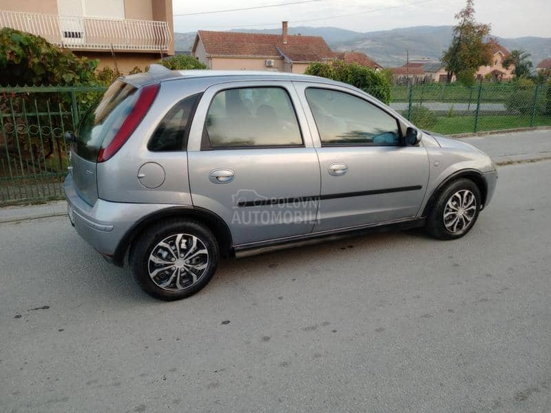 Opel Corsa C 1,3 CDTI 5vr. Opel Corsa C 1,3 CDTI 5vr.