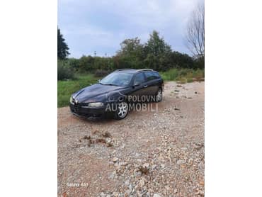 Alfa Romeo 156 2006. god. -  kompletan auto u delovima