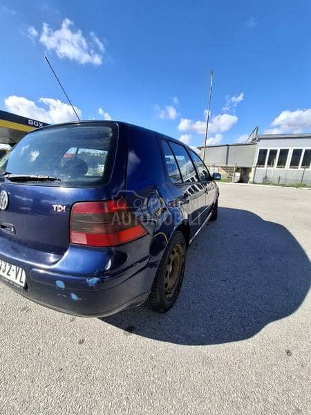 Volkswagen Golf 4 