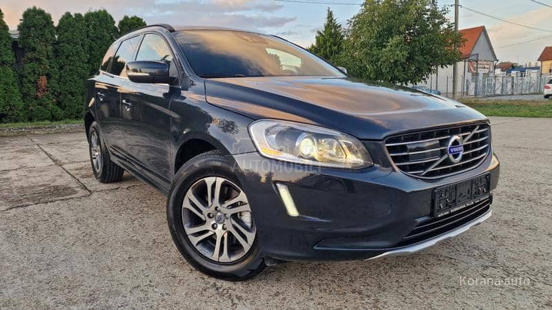 Volvo XC60 2.4 D4 AWD MOMENTUM