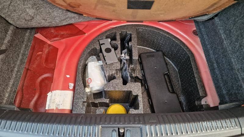 Volkswagen Polo 1.6 TDI