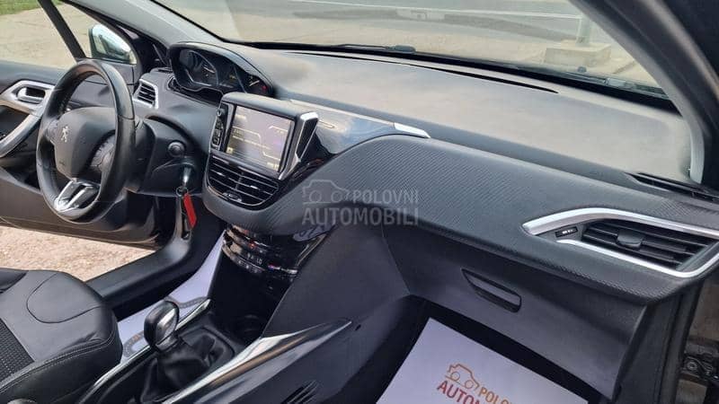 Peugeot 2008 1.6 HDI ALLURE