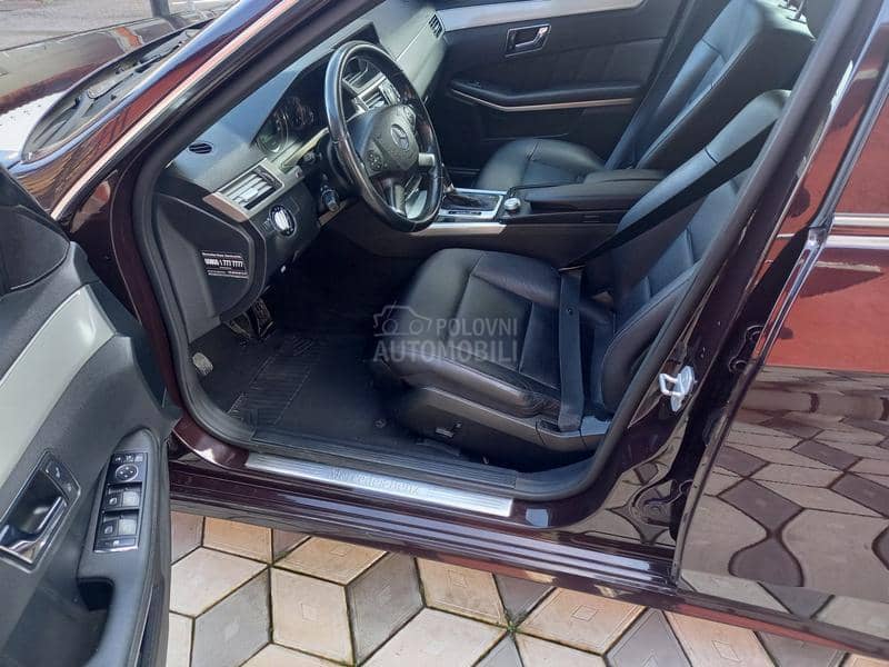 Mercedes Benz E 200 2143 Mercedes Benz E 200 2143