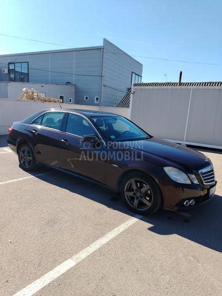 Mercedes Benz E 200 2143 Mercedes Benz E 200 2143