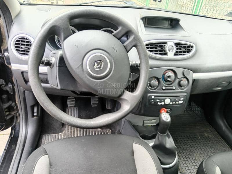 Renault Clio 1.2 OČUVAN