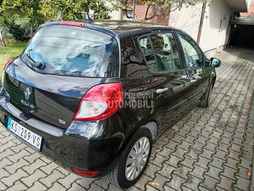 Renault Clio 1.2 OČUVAN