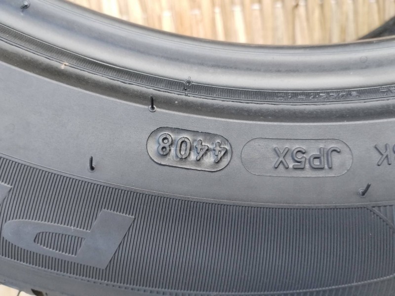 Michelin 225/55 R17 Letnja