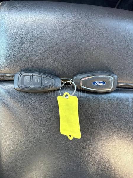 Ford Focus ST-LINE NOV