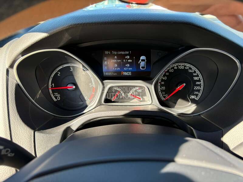 Ford Focus ST-LINE NOV