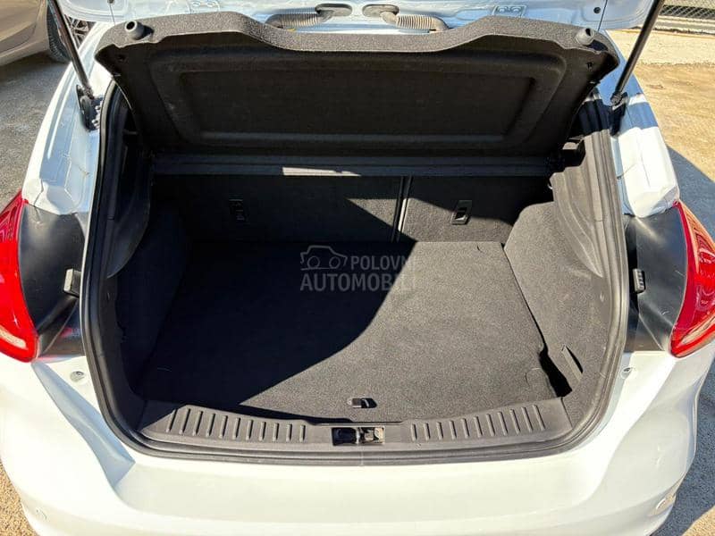 Ford Focus ST-LINE NOV