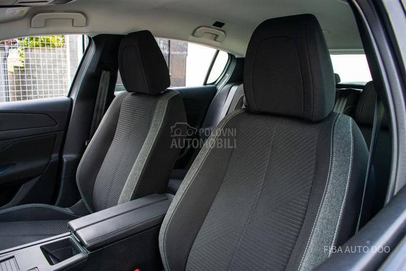 Peugeot 308 1.2  NEW EAT LED