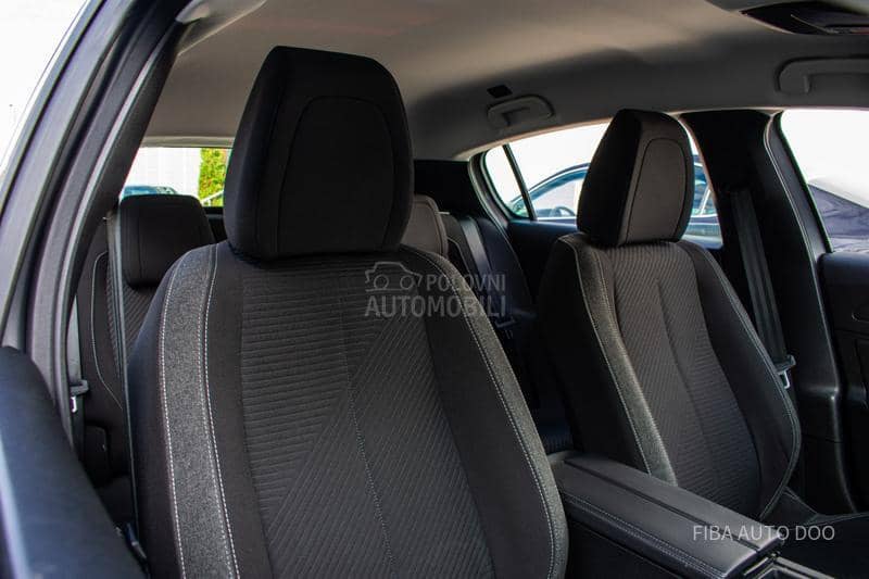 Peugeot 308 1.2  NEW EAT LED