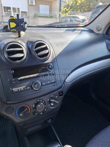 Chevrolet Aveo Kupljen nov u Srbiji