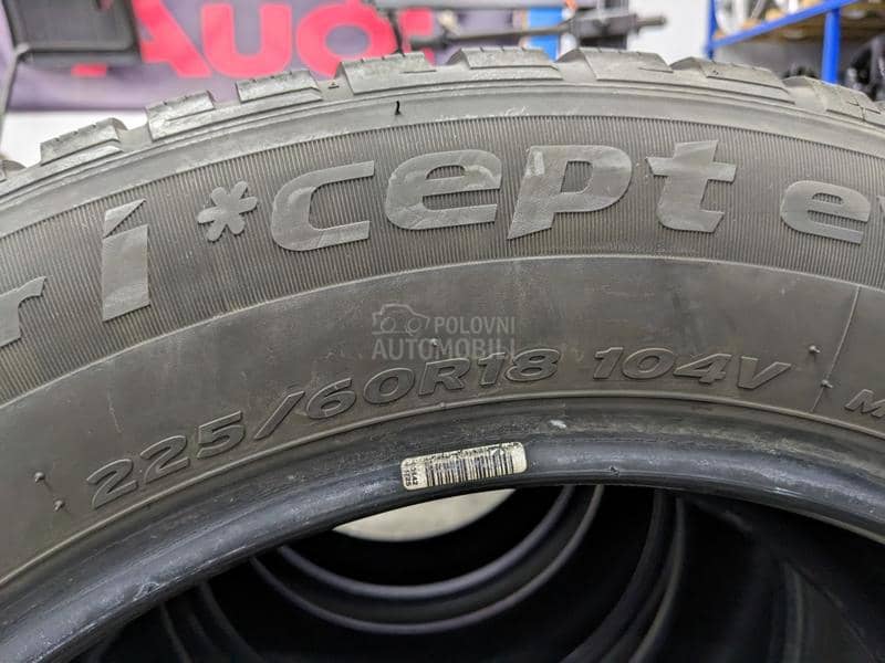 Hankook 225/60 R18 Zimska