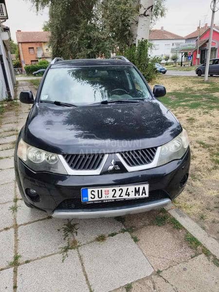Mitsubishi Outlander 2.2