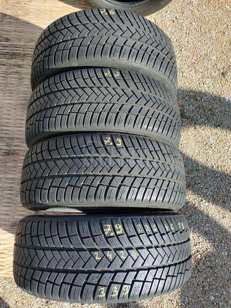 Vredestein 225/45 R18 Zimska