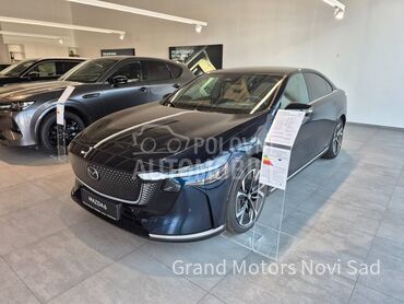 Mazda 6e TAKUMI PLUS LR