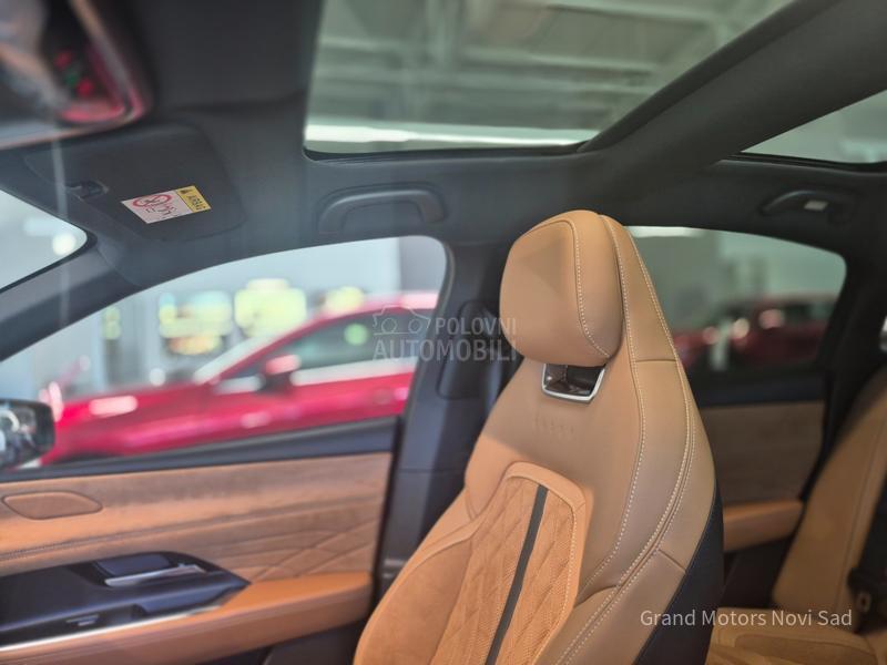 Mazda 6e TAKUMI PLUS LR