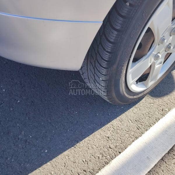 Chevrolet Aveo 1.2 16v