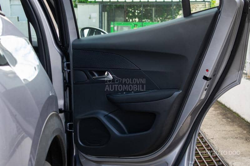 Peugeot 2008 1.2 ALU Led NOV