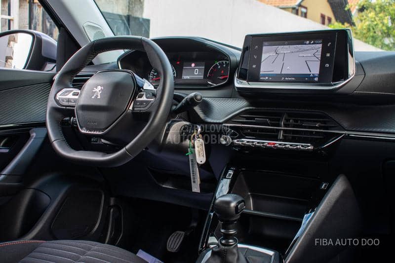 Peugeot 2008 1.2 ALU Led NOV