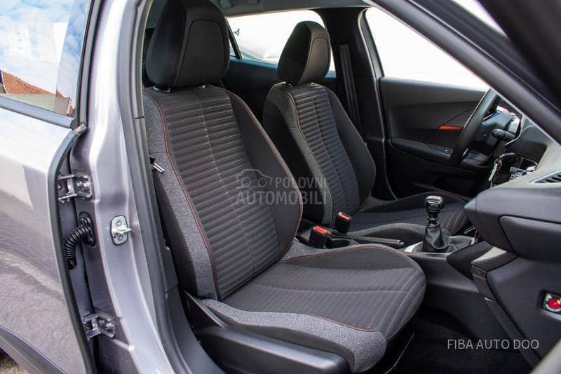 Peugeot 2008 1.2 ALU Led NOV