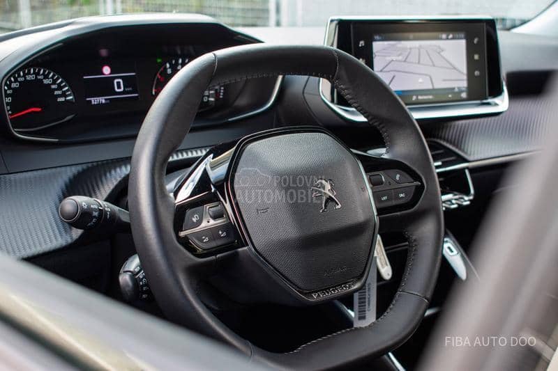 Peugeot 2008 1.2 ALU Led NOV