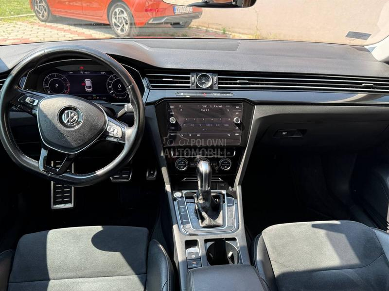 Volkswagen Arteon 2.0 ELEGANCE/VIRTUAL