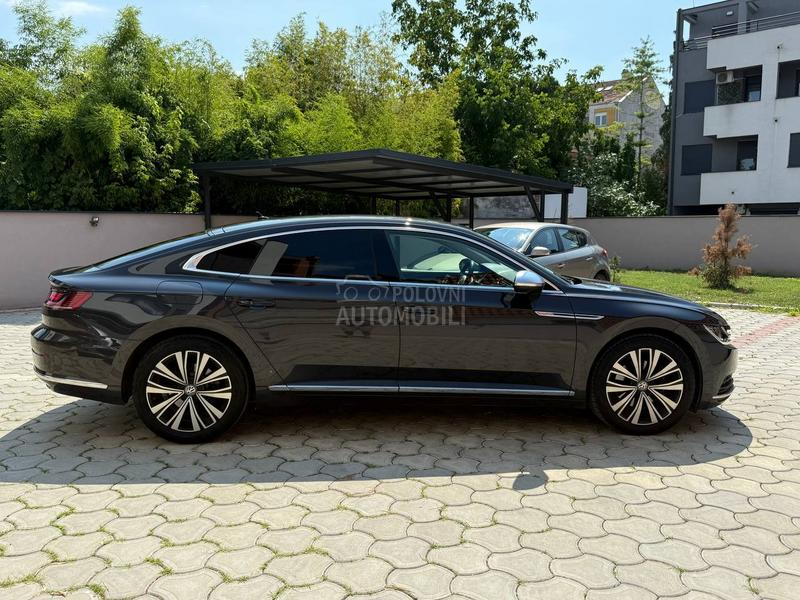 Volkswagen Arteon 2.0 ELEGANCE/VIRTUAL