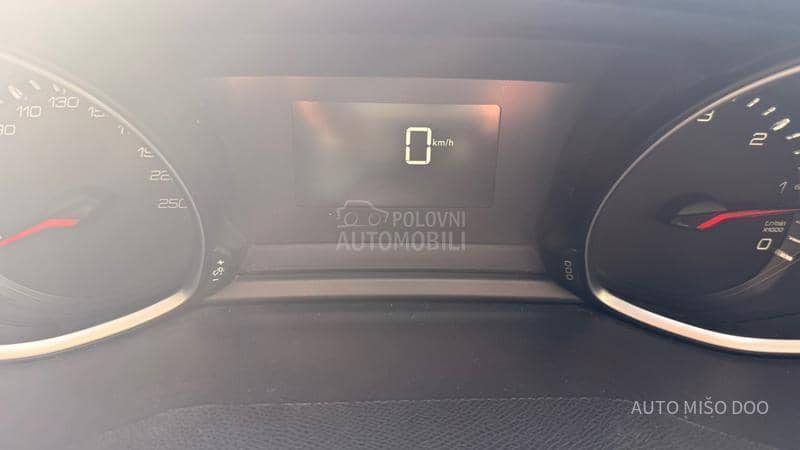 Peugeot 308 1,6 HDI