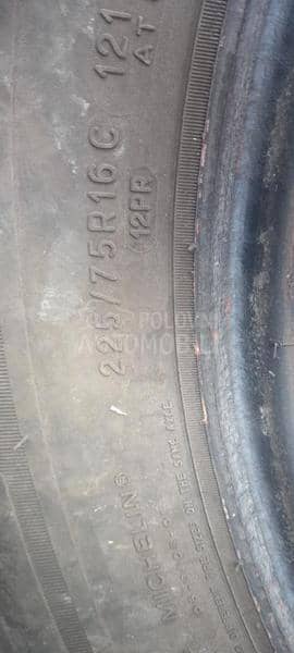 Michelin 225/75 R16 Letnja