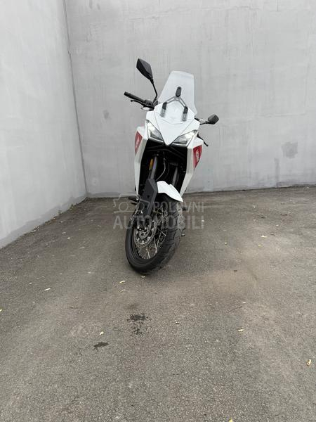 Moto Morini X Cape 650