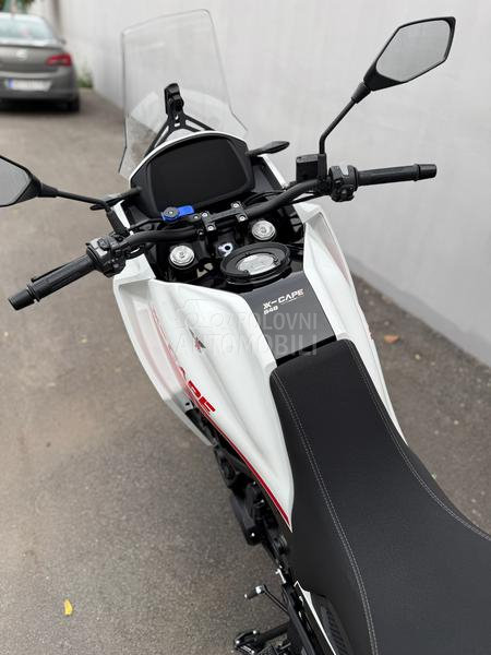 Moto Morini X Cape 650