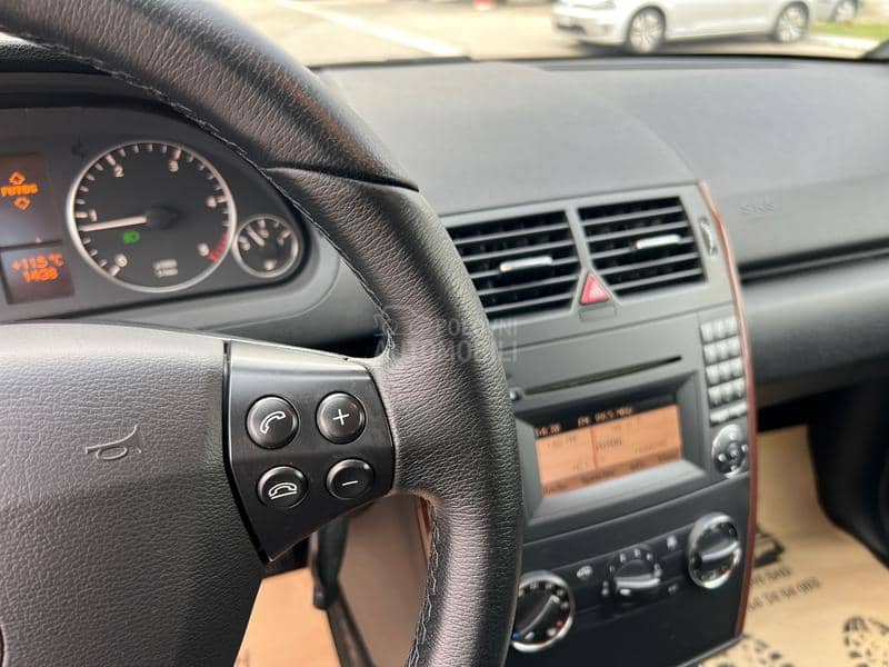 Mercedes Benz A 180 CDI ELEGANCE