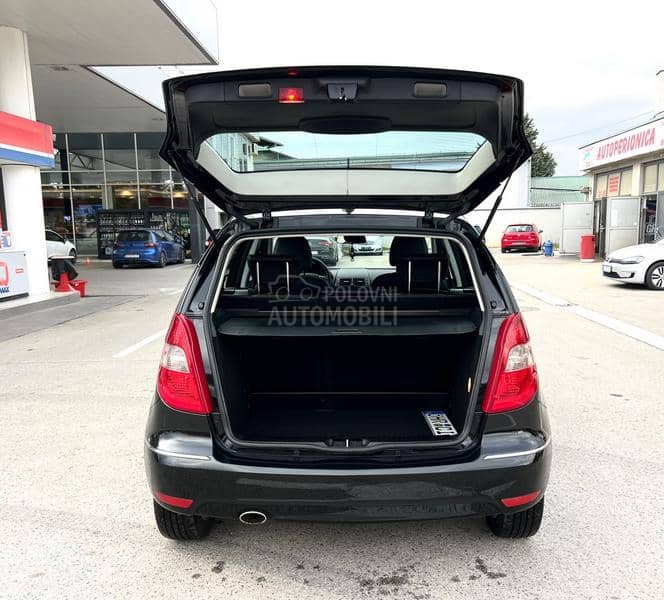 Mercedes Benz A 180 CDI ELEGANCE