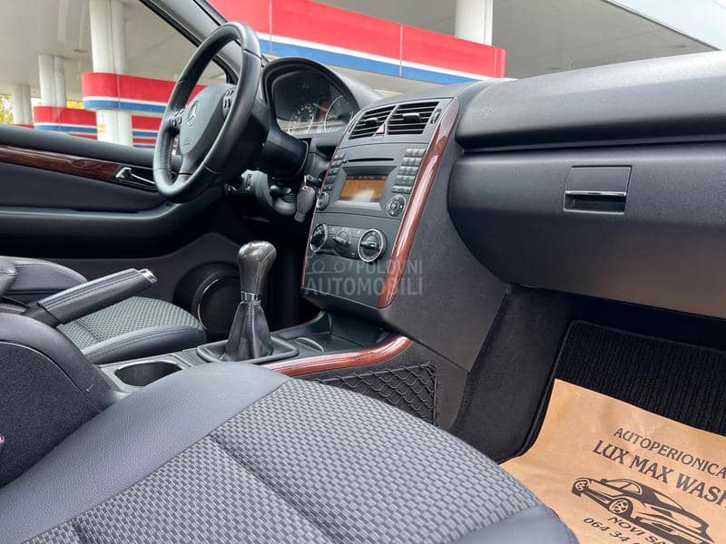 Mercedes Benz A 180 CDI ELEGANCE